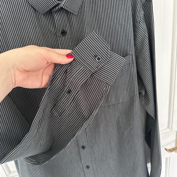 F&f Size L 16.5” Neck Grey Stripped Shirt - Picture 12 of 12